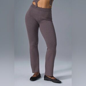 ALO Denim Knit High-Waist Flare Pant Raisinette Active Pant